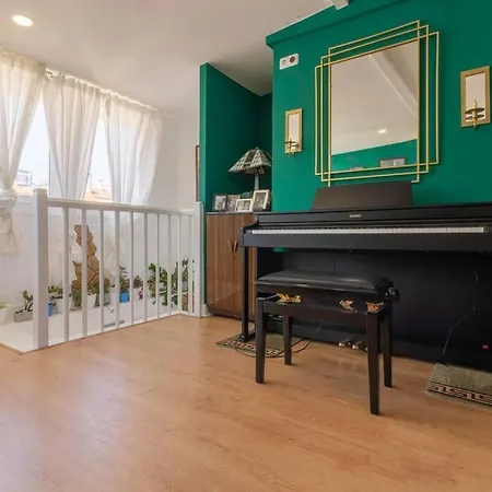 Spectacular River-view Duplex - Apartament *